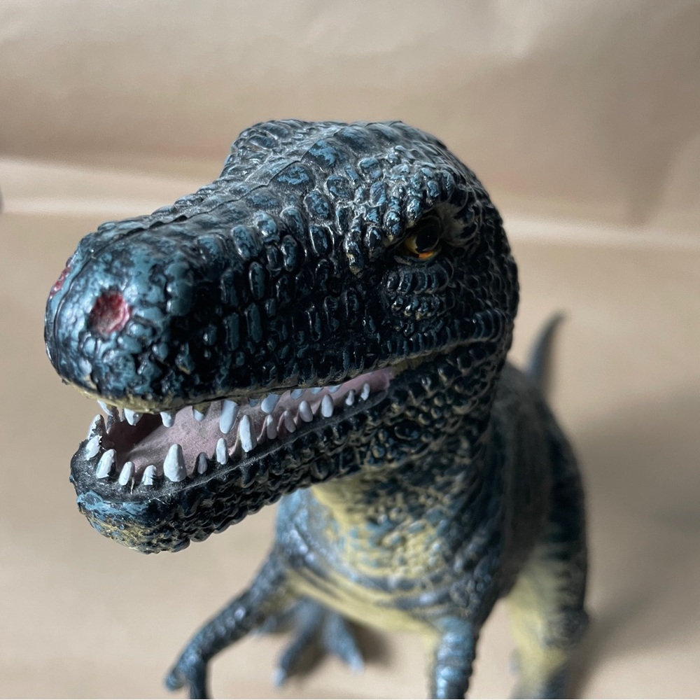 T-Rex Toy - Picture 5 of 5